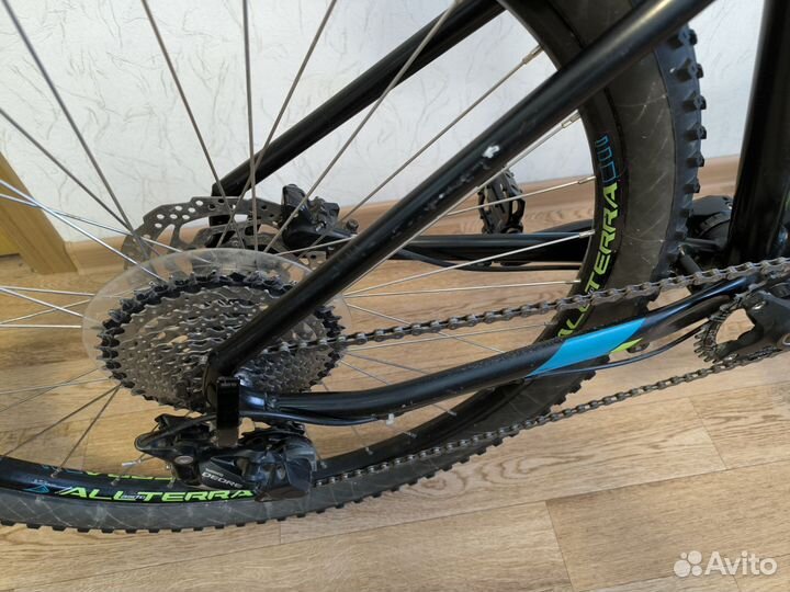 Велосипед GT avalanche elite 2019 27.5