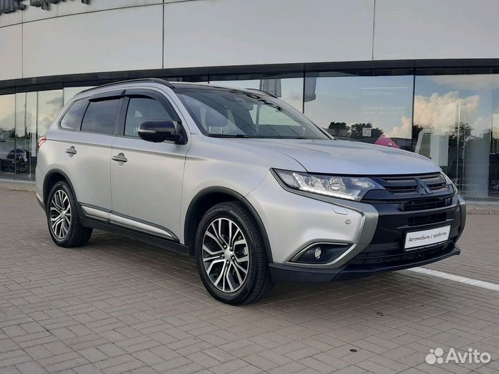 Mitsubishi Outlander 3.0 AT, 2018, 208 000 км