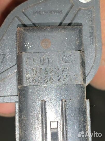 Датчик расхода воздуха дмрв Mazda 6 gj