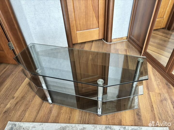 Тумба под телевизор