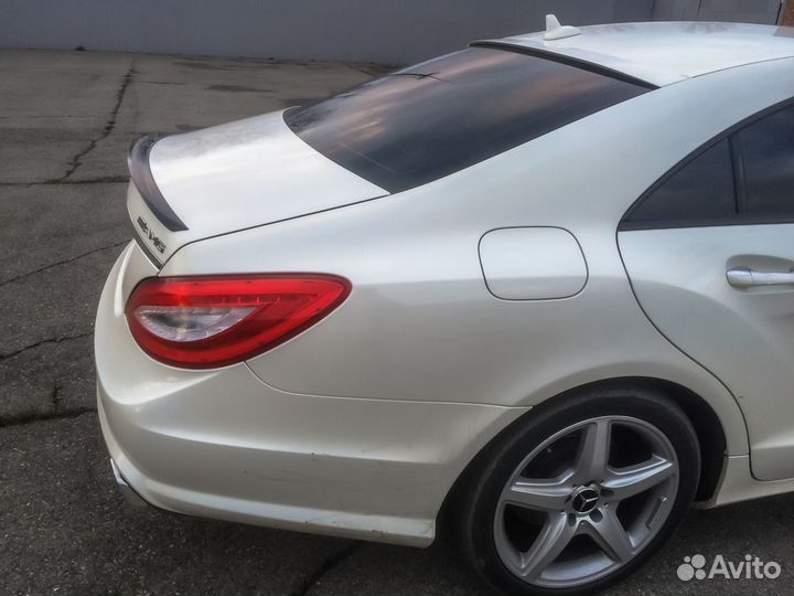 Спойлер Mercedes CLS (W218) 2010-2015 на стекло