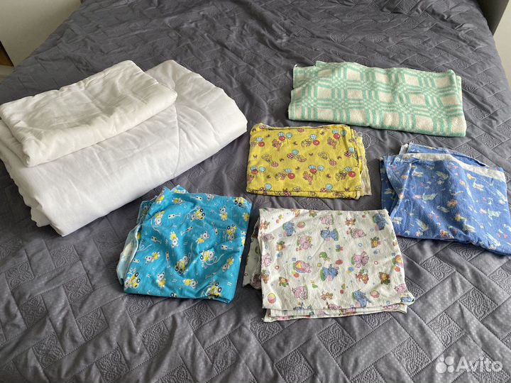 Детские одеяла подушка и пеленки
