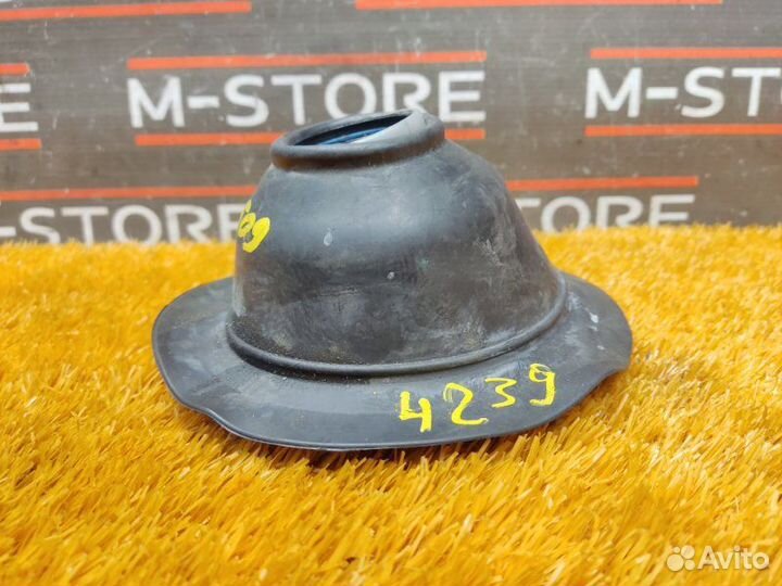 Пыльник рулевой колонки Volvo Xc90 C95 B6324S5