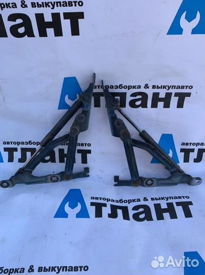 Петля крышки багажника mazda 6 gg