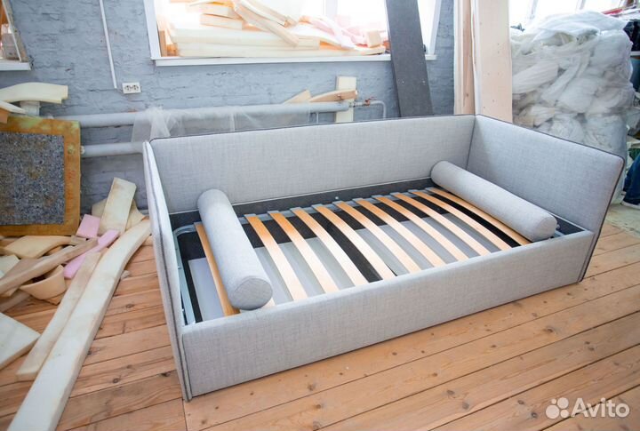 Кровать детская с матрасом. Новое в упаковке