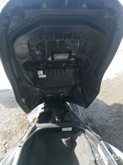 Suzuki Skyway 650