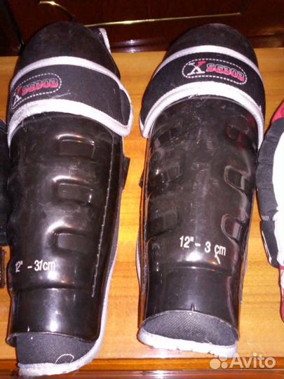 Коньки, хоккейные щитки