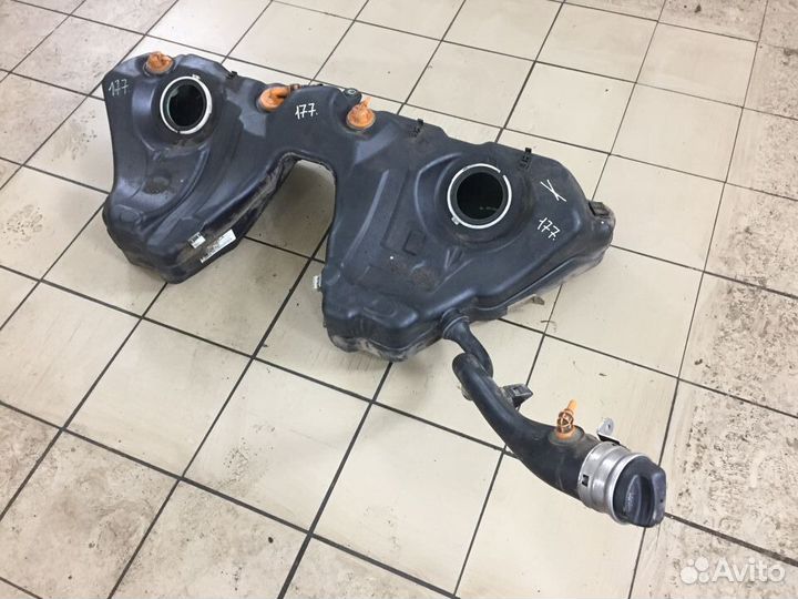 Бак топливный с горловиной BMW 5 E60 рестайлинг