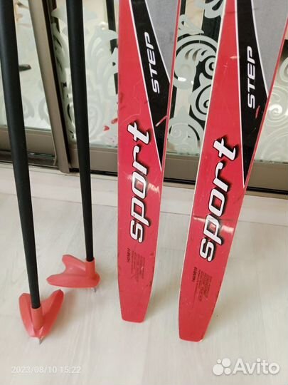 Беговые лыжи