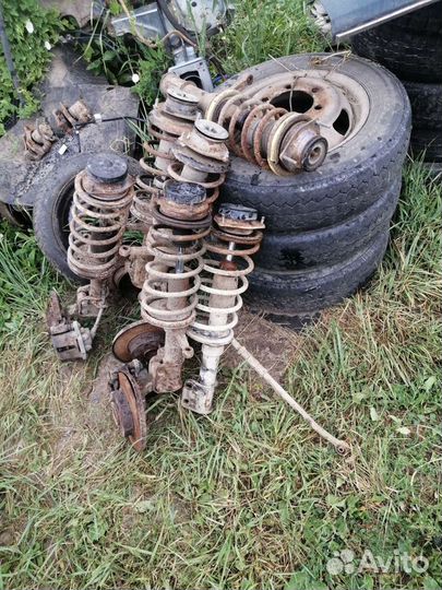 Тормозные диски,суппорта, стойки на ваз