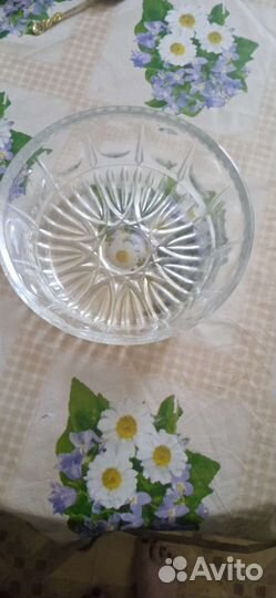 Большая хрустальная ваза для фруктов