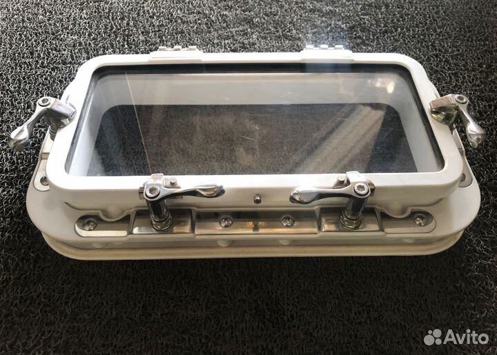 Иллюминатор судовой