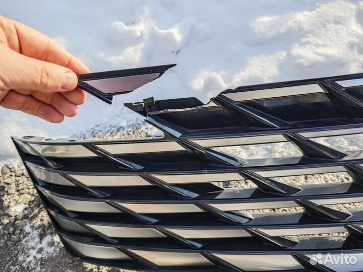 Решетка радиатора Geely Atlas (FX11)