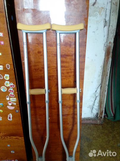 Костыли подмышечные универсал