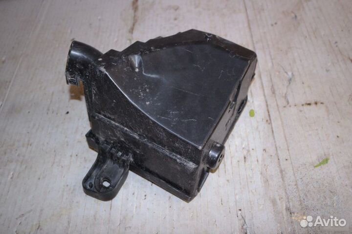 Корпус блока предохранителей Renault Sandero