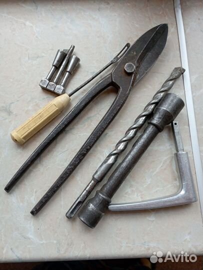 Инструменты