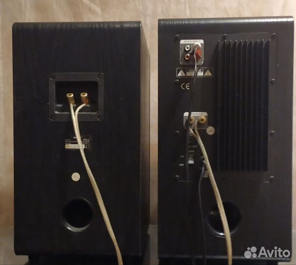 Активные колонки Sven royal 2r