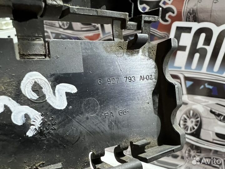 Кронштейн проводки E60 E61