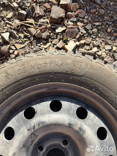 Michelin X-Ice North 4 185/65 R15