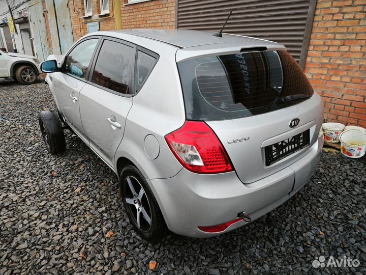 В разборе Kia Ceed 1 рест 2010-2012 на бу Запчасти