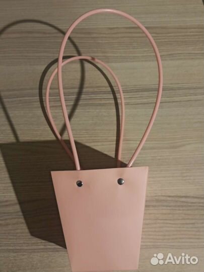 Пакет бумажный подарочный розовый