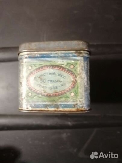 Металлическая коробочка от чая