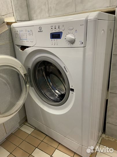 Стиральная машина indesit