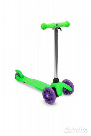 Самокат детский трехколесный новый