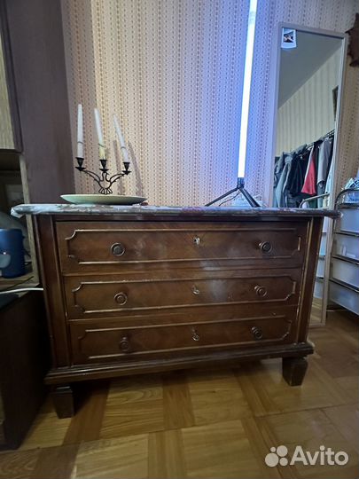 Стол раритетный