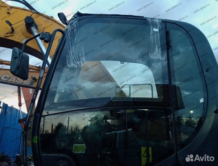 Стекло кабины New Holland LW 80