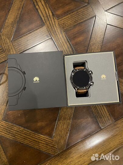 Smart часы huawei watch GT