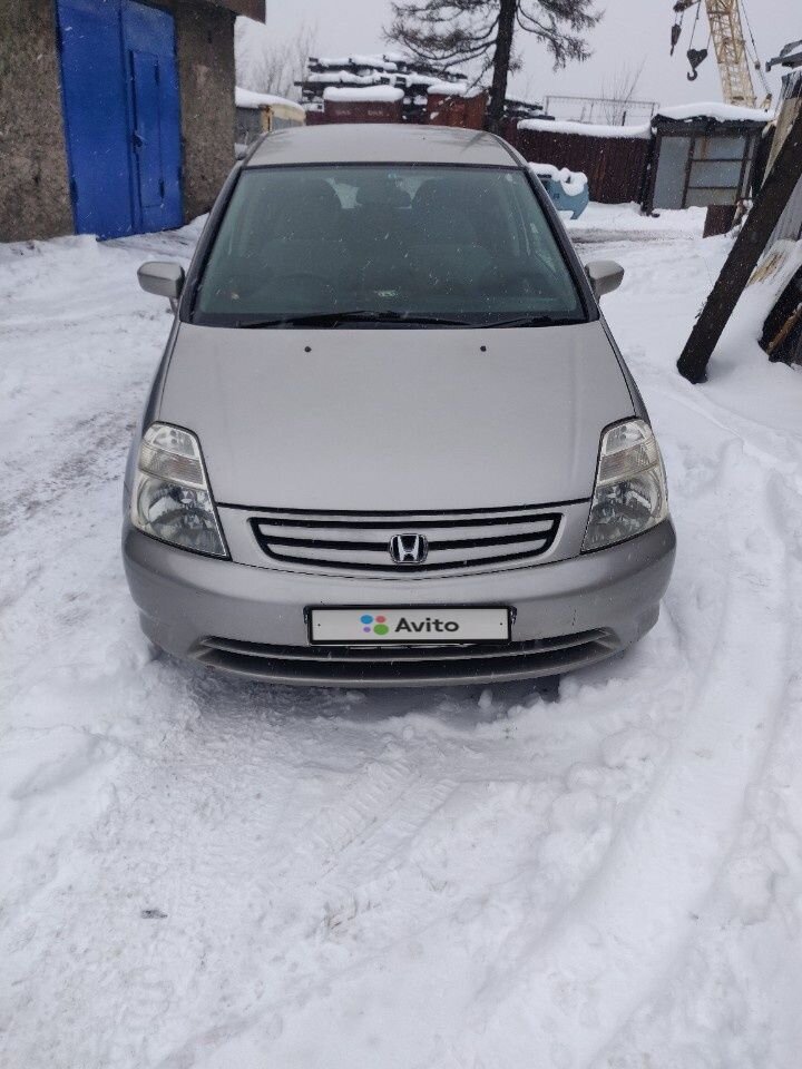 Honda Stream: фото владельца