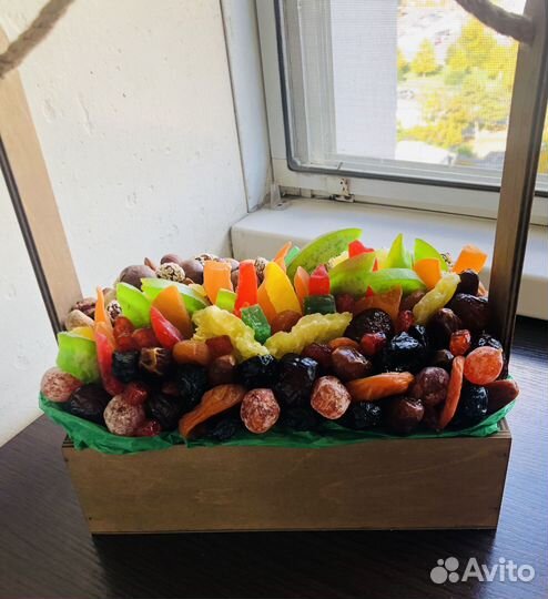 Подарочный деревянный ящик