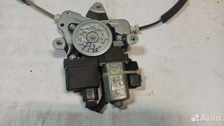 Стеклоподъёмник передний левый Chevrolet captiva