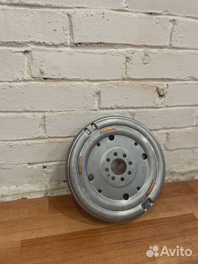 Маховик DSG7 D200 0AM 0CW