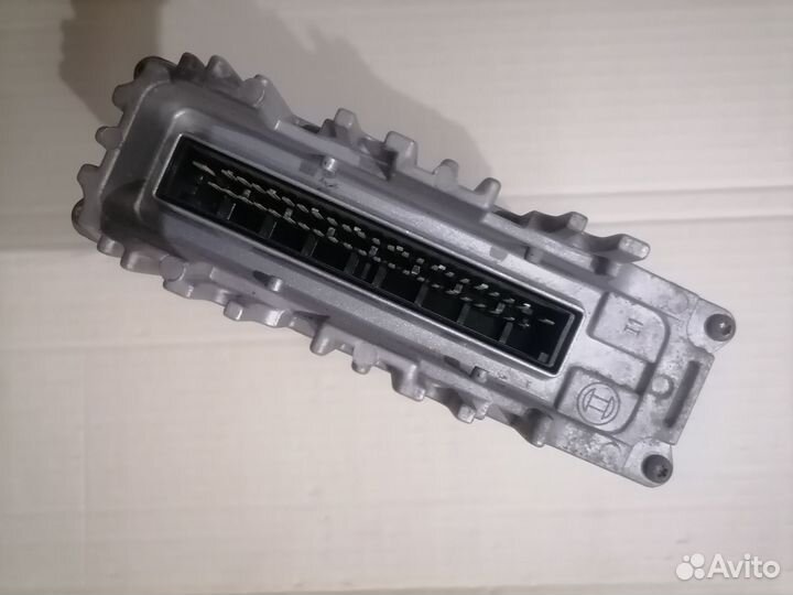 Блок управления двигателем для VW Golf III/Vento