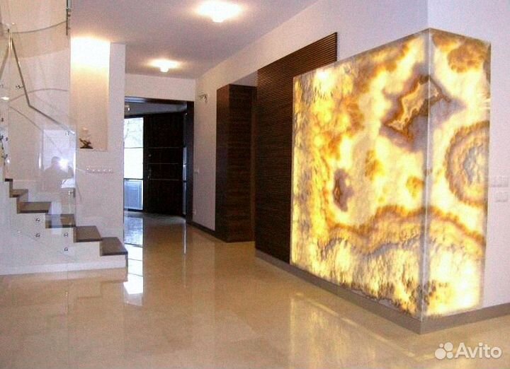 Панно из оникса на стену