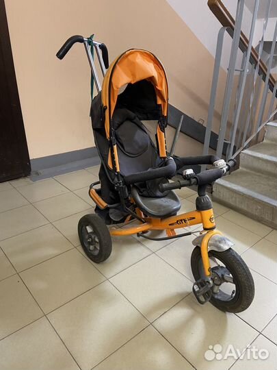 Коляска велосипед с ручкой