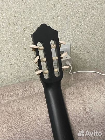Классическая гитара yamaha c40