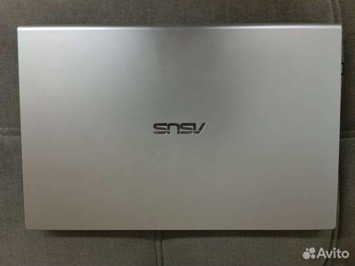 Ноутбук asus