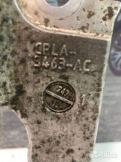 Стойка пневматическая передняя левая Land Rover