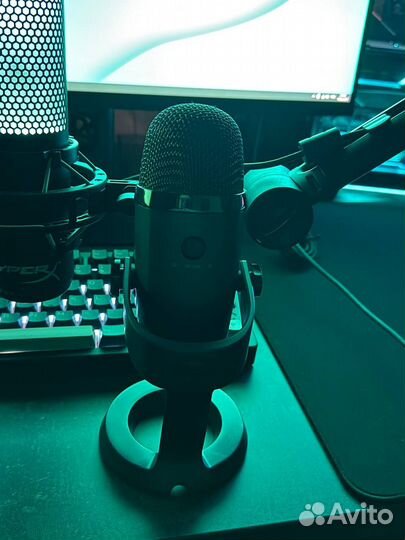 Микрофон blue yeti nano