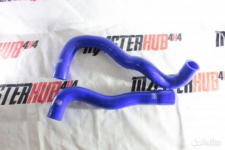 Силиконовые парубки радиатора Ниссан Патрол Y61