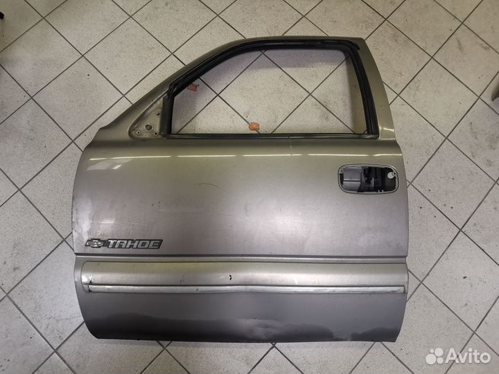 Дверь передняя левая chevrolet tahoe GMT 840