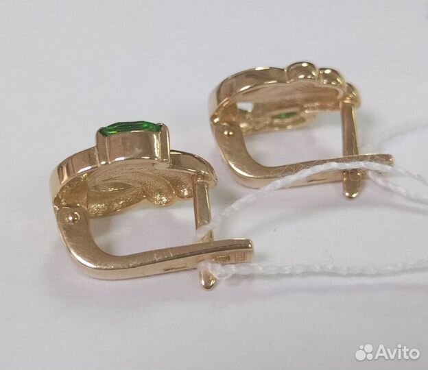 Золотые серьги с фианитом