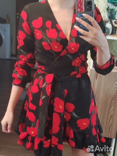 Платье на запах