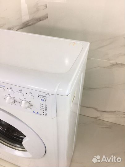 Стиральная машина бу Indesit iwuc4105