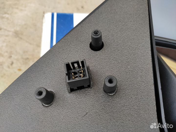 Зеркало правое Электрическое на Opel Astra G