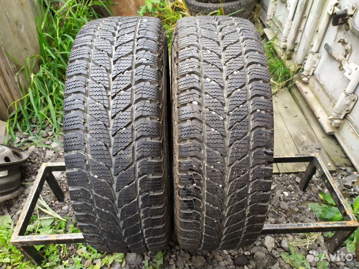Uniroyal Snow Max 2 215/65 R16C 108Y