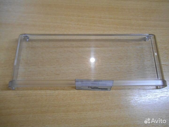 Полка двери холодильника